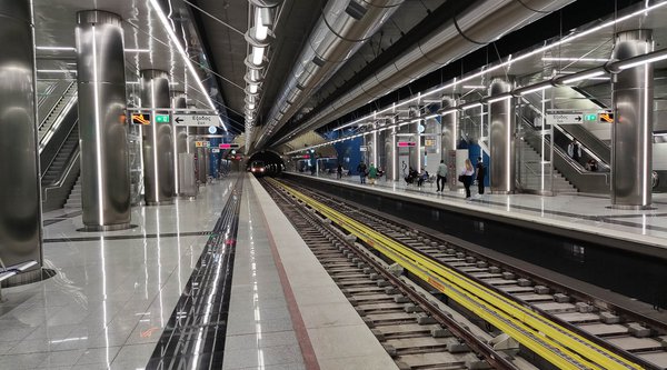 Πώς θα κινηθούν λεωφορεία και μετρό από Μ. Παρασκευή ως Δευτέρα του Πάσχα