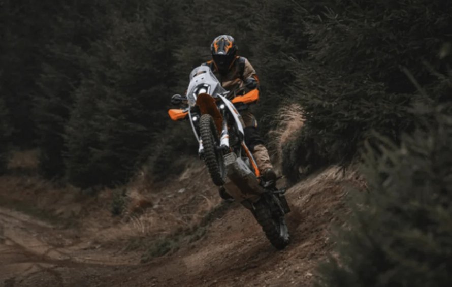 Η KTM ετοιμάζει νέα σειρά μοντέλων κάτω από το «όριο» των 400cc