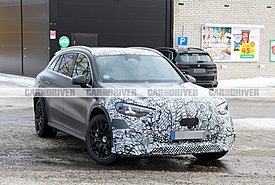 Mercedes-AMG GLC: Πρώτες εικόνες του «αγριεμένου» SUV των 900 PS - Η λεπτομέρεια που ξεχωρίζει