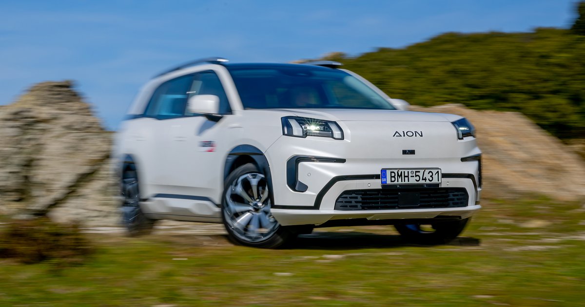 Δοκιμάζουμε το έξυπνα πρακτικό GAC AION V 204 PS με την τεράστια αυτονομία (video)