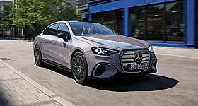 Πρεμιέρα για τη νέα Mercedes C-Class: Με 489 PS και 762 km αυτονομίας (photos)