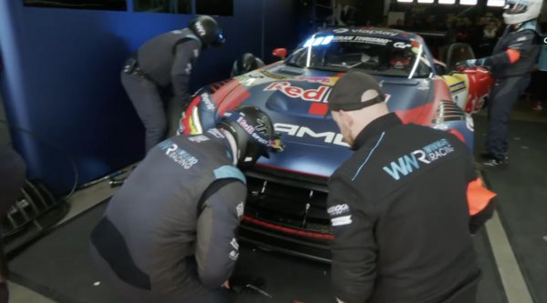 Verstappen: Εγκατέλειψε από την κορυφή με ζημιά και χάνει την pole για τον 24ωρο στο Nurburgring (videos)