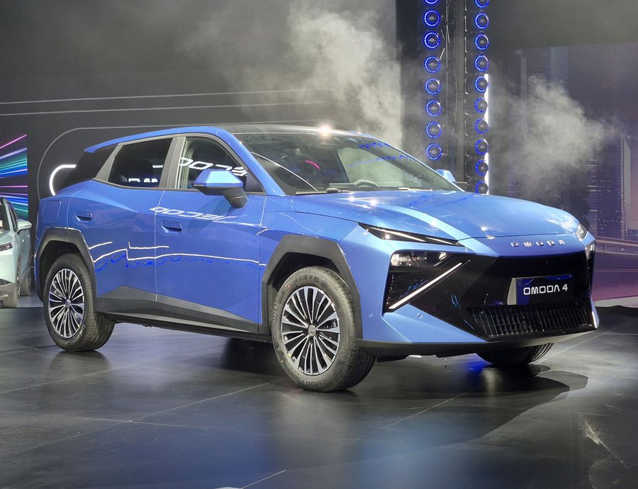 Αποστολή στην Κίνα: Πότε θα έρθει στην Ελλάδα το OMODA 4 (+video)