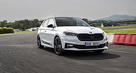 Skoda: Γιορτάζει 125 χρόνια στους αγώνες με την πιο γρήγορη Fabia στην ιστορία (photos)