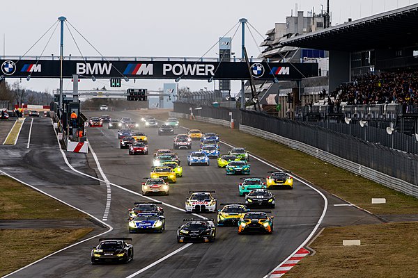 24 Ώρες του Nurburgring: Όσα πρέπει να ξέρετε για τον θρυλικό αγώνα - Κατηγορίες, συμμετοχές, πρόγραμμα