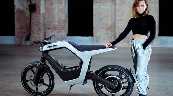 Novus One: Το ηλεκτρικό full carbon 125άρι που δημιουργεί τη δική του κατηγορία