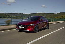 Ανανέωση ουσίας για το Mazda3 - Η τιμή της νέας έκδοσης Homura Plus στην Ελλάδα