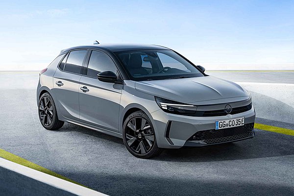 Opel «Electric ALL IN»: 8 χρόνια εγγύηση μπαταρίας και 5 χρόνια δωρεάν οδική βοήθεια για τα EV