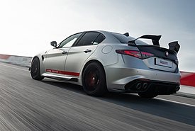 Alfa Romeo: Η πιο αεροδυναμική Giulia Quadrifoglio όλων των εποχών (video)