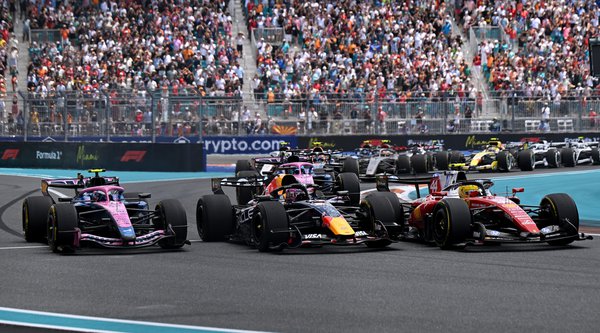 F1: Ανατροπή για την αλλαγή της κατανομής ισχύος - Οι ενστάσεις των Audi και Ferrari