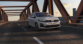 Στην κορυφή της Ευρώπης το Dacia Sandero τον Απρίλιο - Ποιο μοντέλο κρατά τα «ηνία»
