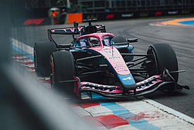F1: Η Gucci μπαίνει στην Alpine – Το super deal με «υπογραφή» Luca de Meo