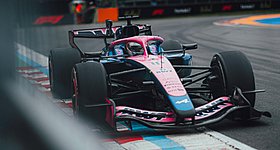 F1: Η Gucci μπαίνει στην Alpine – Το super deal με «υπογραφή» Luca de Meo