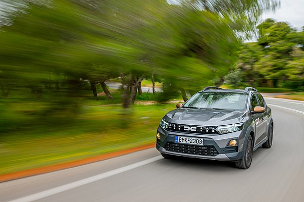 Dacia: Όφελος έως 2.000€ σε όλα τα μοντέλα της γκάμας