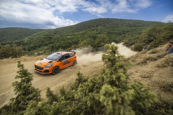 WRC: Άδοξο τέλος για την προσπάθεια του Γιώργου Βασιλάκη