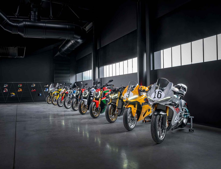 Ducati Collezione 100: Δέκα μοναδικές μοτοσυκλέτες για τα 100 χρόνια ιστορίας (photos)
