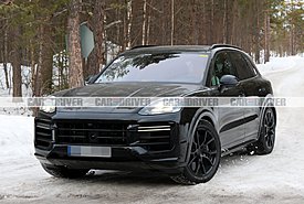 Porsche: Η νέα Cayenne «πετάει» το καμουφλάζ και αποκαλύπτει τις αλλαγές της (photos)