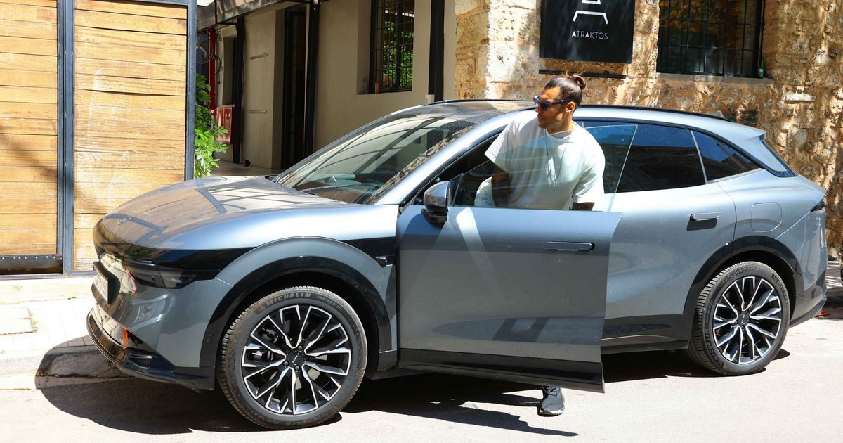 Το εντυπωσιακό SUV που οδηγεί ο Γιώργος Πρίντεζης