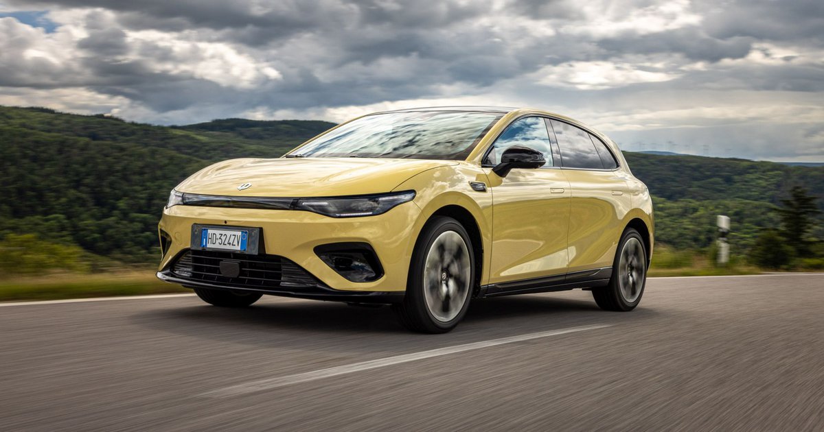 Οδηγούμε στη Γερμανία το νέο hatchback Leapmotor B05, που πηγαίνει κόντρα στη μόδα των SUV