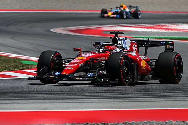 Leclerc: «Μπορούσαμε την pole position - Ντρέπομαι για αυτό που έγινε»