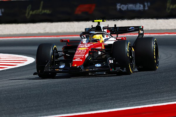 GP Βαρκελώνης: «Έσπασε το ρόδι» με τη Ferrari ο Hamilton!