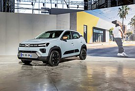 Επίσημο: Έρχεται νέα γενιά του Dacia Spring με «άρωμα» Twingo - Δείτε την πρώτη εικόνα 