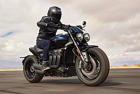 Triumph: Καλοκαιρινές προσφορές με όφελος μέχρι και 4.000€!