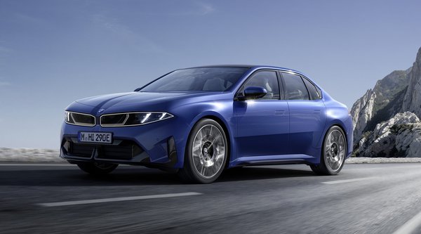 BMW i3: Άνοιξαν οι παραγγελίες στην Ελλάδα - Η τιμή της έκδοσης First Edition