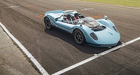 Roadster ελαφρύτερο από MX-5 με 700 PS και μηχανικό κιβώτιο - Τι άλλο να ζητήσει κανείς;