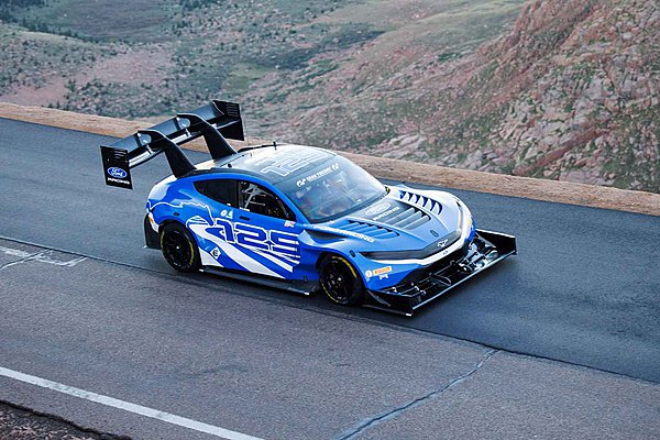 Pikes Peak: Θρίαμβος της Ford Racing με την Super Mustang Mach-E των 1.419 PS (photos)