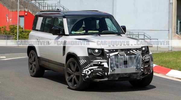 Land Rover Defender: Οι πρώτες εικόνες για το πολυαναμενόμενο facelift του θηριώδους SUV