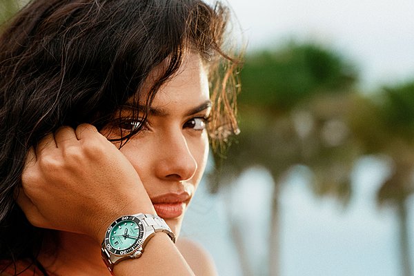 Η Tissot δίνει ρυθμό στο καλοκαίρι: Καλώς ήρθατε στην παραλία Tissot Sands