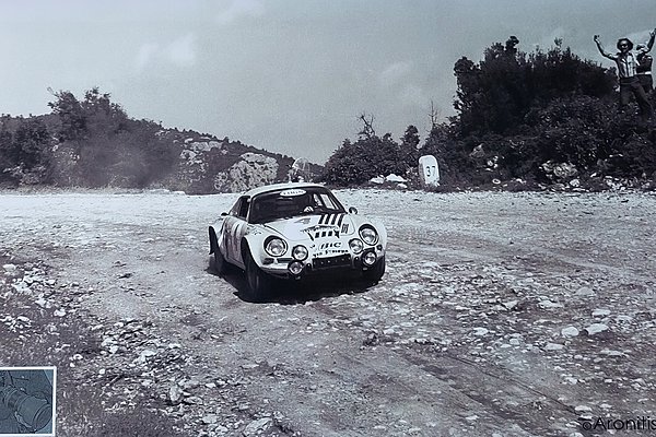 Ακροπολικό reunion: Η ίδια φωτογραφία, οι ίδιοι άνθρωποι, μισό αιώνα μετά (video)