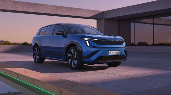 Ανακοινώθηκαν οι πρώτες τιμές του Skoda Peaq (εκδόσεις-εξοπλισμός)