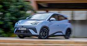 BYD Dolphin Surf Boost 43,2 kWh 89PS: Δοκιμάζουμε το πρώτο σε πωλήσεις EV στην Ελλάδα 