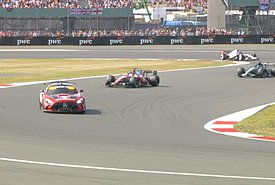 GP Μ. Βρετανίας: Γιατί δεν επέστρεψε στο pitlane το Αυτοκίνητο Ασφαλείας πριν το φινάλε του αγώνα