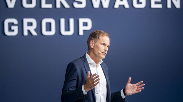 Δραστικές περικοπές στο VW Group: Μειώνονται κατά 50% η γκάμα των μοντέλων και κατά 75% οι επιλογές εξοπλισμού