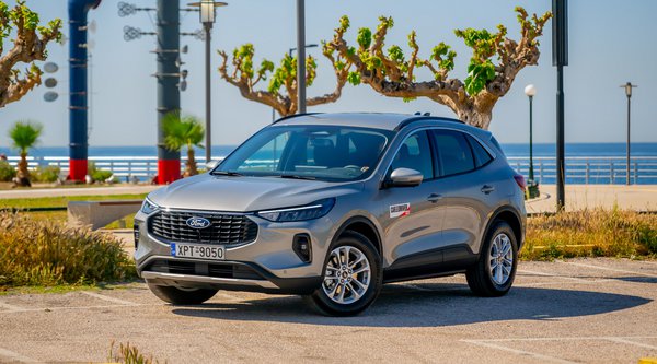TEST DRIVE: Ford Kuga FHEV 180PS 2WD - Τα νέα δεδομένα κάνουν το D-SUV ευκαιρία