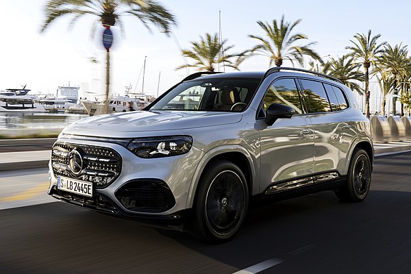 Mercedes: Η νέα GLB «πάτησε» Ελλάδα - Αναλυτικά οι τιμές και οι εκδόσεις (πίνακας)
