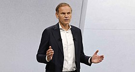 Volkswagen: Μπλόκο στο σχέδιο αναδιάρθρωσης του Blume - Πιέζουν για απαντήσεις οι εργαζόμενοι