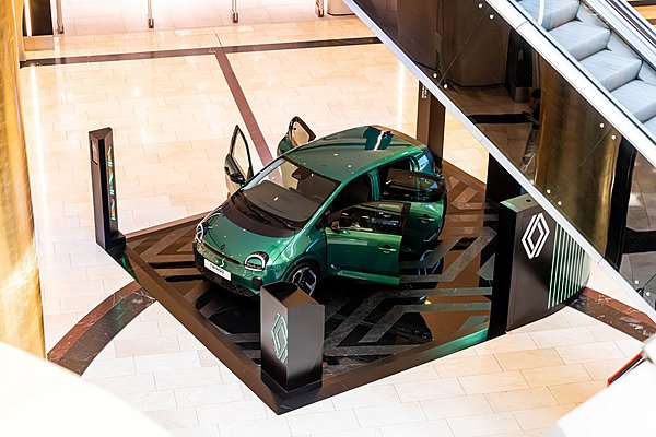 Το νέο Renault Twindo E-Tech electric στο Golden Hall