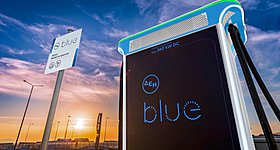 Πέντε χρόνια ΔΕΗ blue: Το μεγαλύτερο δίκτυο δημόσιας φόρτισης στην Ελλάδα που επεκτείνεται δυναμικά στη Νοτιοανατολική Ευρώπη