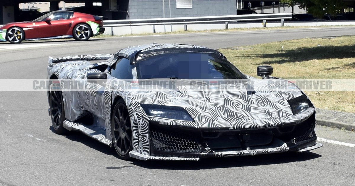 Ferrari F80 Aperta: Οι πρώτες φωτογραφίες από το κάμπριο των 1.200 PS