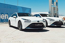 Toyota Mirai: Το υδρογονοκίνητο μοντέλο των Ιαπώνων για πρώτη φορά στους ελληνικούς δρόμους (photos)