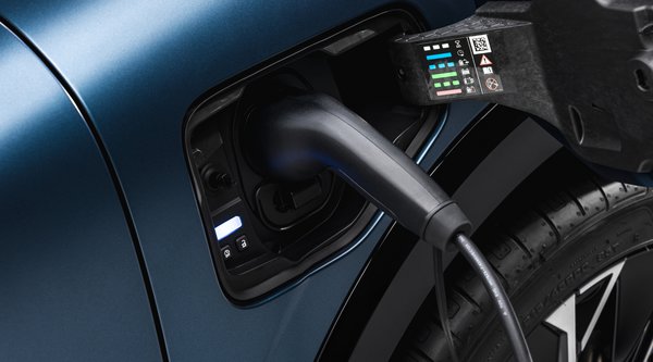 Έρευνα-σοκ: Πόσοι ιδιοκτήτες EV θα επέστρεφαν σε θερμικό όχημα