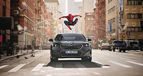 BMW: Οι iX3 και Σειρά 5 πρωταγωνιστούν στο νέο Spider-Man: Brand New Day (photos)