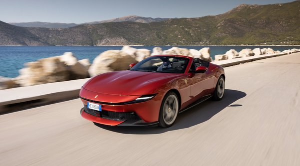 First Drive: Οδηγούμε στην Ελλάδα τη νέα Ferrari Amalfi Spider 
