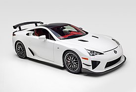 Πωλείται σπάνια Lexus LFA του «κουτιού» - Η ιστορία πίσω από το Nurburgring Package