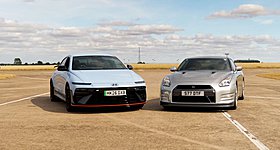 Βενζίνη vs ρεύμα: Το θρυλικό Nissan GT-R απέναντι στο Hyundai IONIQ 6 N στην πίστα (video)