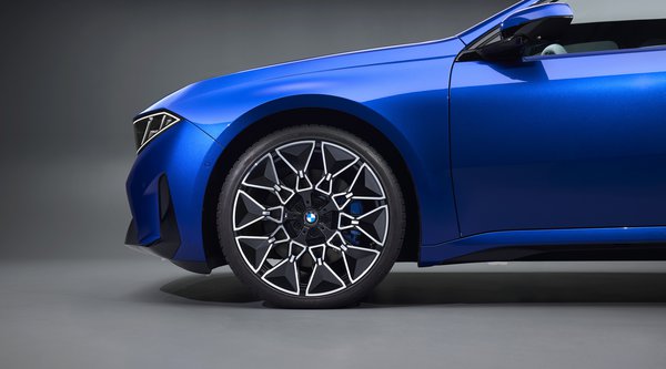 BMW: Το νέο μοντέλο που έγινε ανάρπαστο και ανάγκασε τους Βαυαρούς να αυξήσουν την παραγωγή